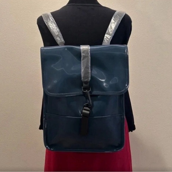 NWT RAINS Rolltop Rucksack Backpack Mini - Picture 2 of 15